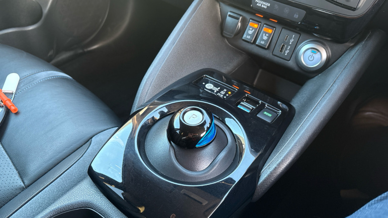 Nissan LEAF 110kW Tekna 39kWh 5dr Auto Electric Hatchback